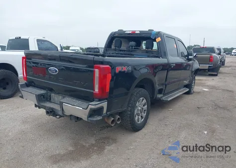 2023 Ford F-250 Xlt z USA, uszkodzony, nr VIN 1FT7W2BT8PEC49286